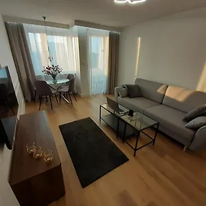 41 Apartament